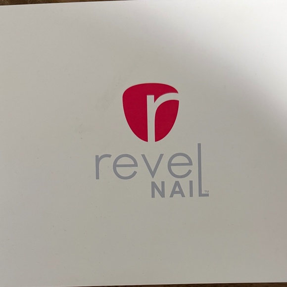 Revel nail kit (Dip) - Picture 3 of 3